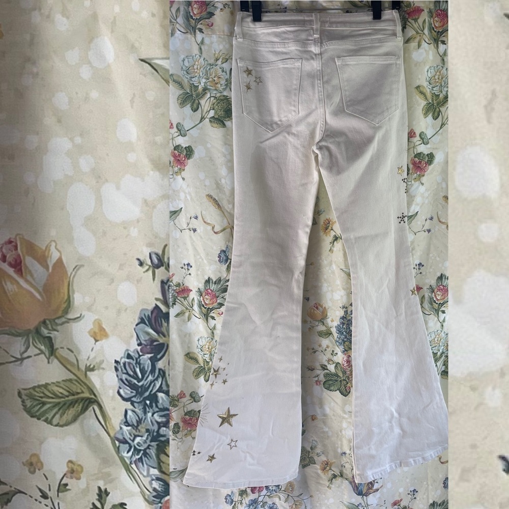 Free People × Driftwood Farrah Embroidered
Flare Jeans - Picture 3 of 7